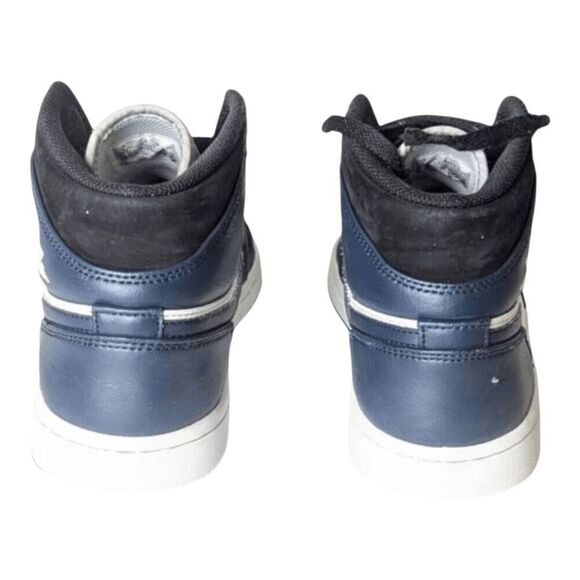 NIKE Air Jordan 1 Mid \'Armory Navy\' Sneakers Size 9 main image 11